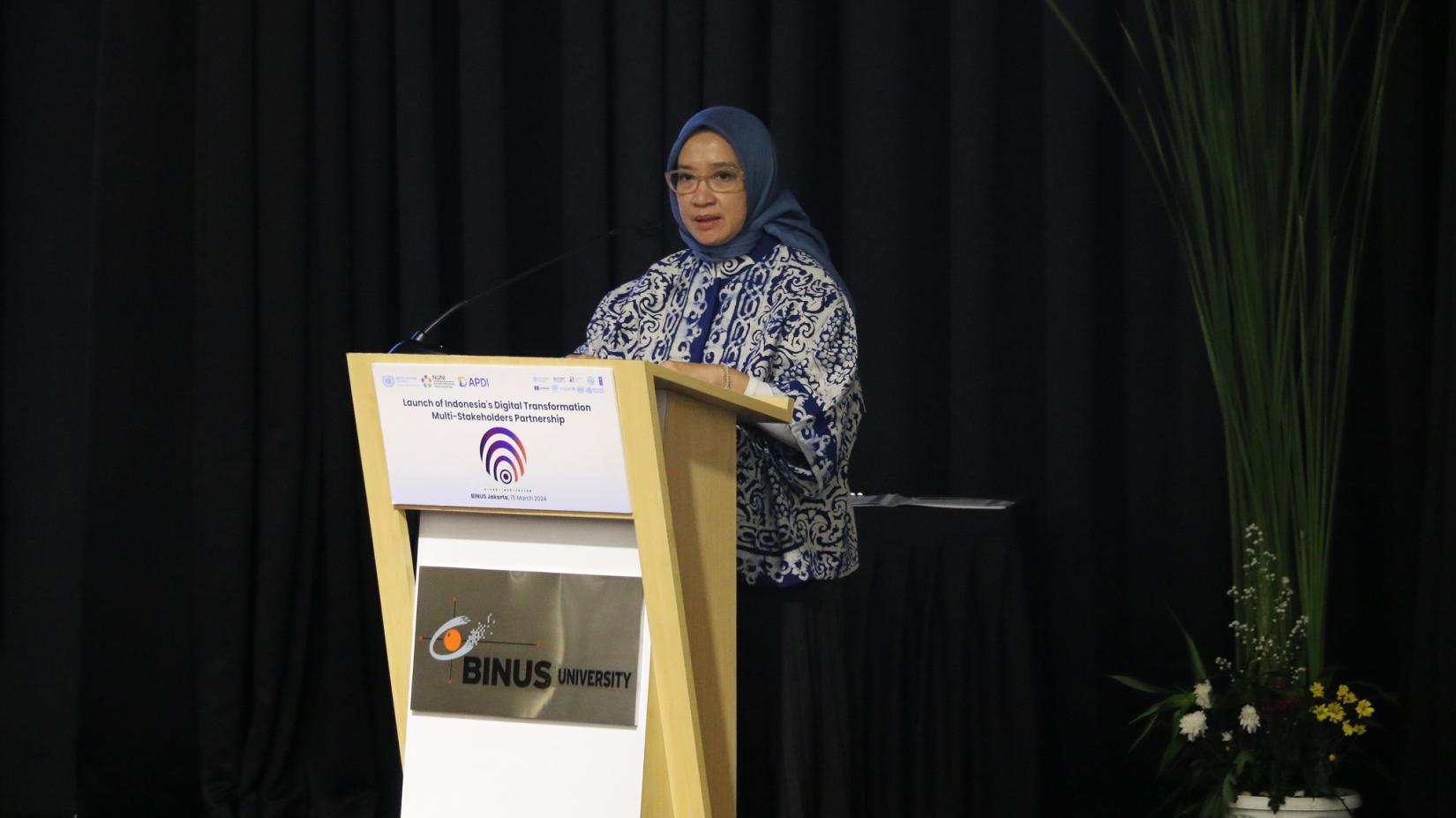 Rini Widyantini, Secretary of the Ministry of Administrative and Bureaucratic Reform